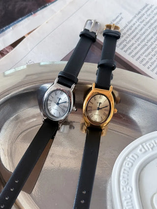 EKE Oval Classic Silver Leather Wristwatch
