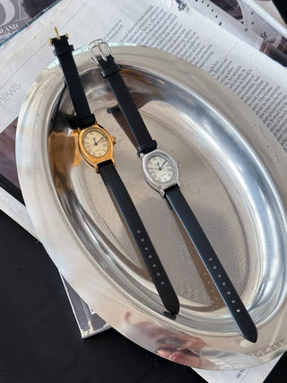EKE Oval Classic Silver Leather Wristwatch