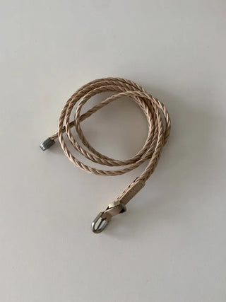 Flat Twist Slim Leather Belt