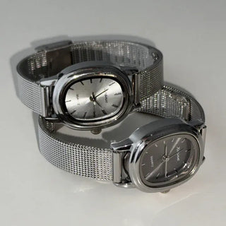 Silver Mesh Metal Strap Wristwatch
