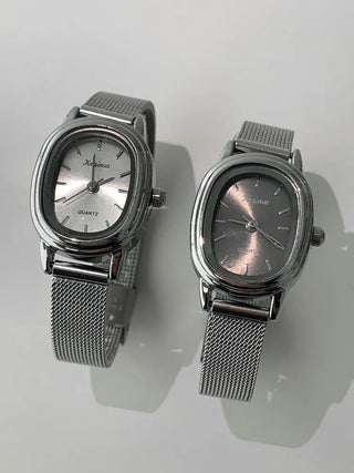 Silver Mesh Metal Strap Wristwatch
