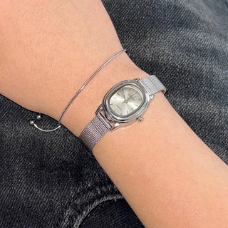 Silver Mesh Metal Strap Wristwatch