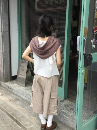 Cozy Leaf Knit Triangle Face Shawl Scarf