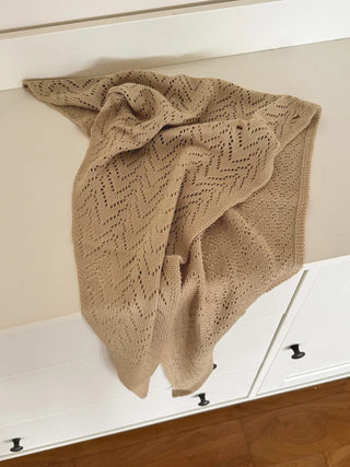 Cozy Leaf Knit Triangle Face Shawl Scarf