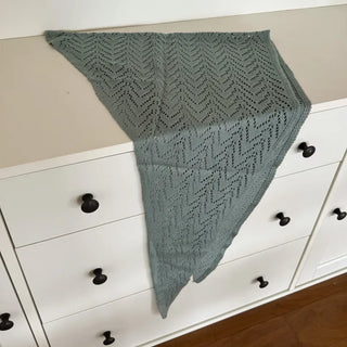 Cozy Leaf Knit Triangle Face Shawl Scarf