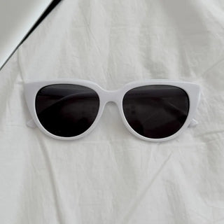 Wide Amber Bold Cat-Eye Tinted Sunglasses