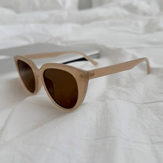 Wide Amber Bold Cat-Eye Tinted Sunglasses
