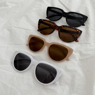 Wide Amber Bold Cat-Eye Tinted Sunglasses
