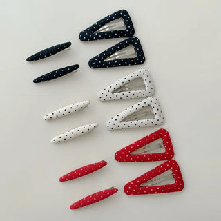 Kuku Dot Triangle Hair Clip