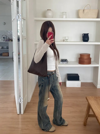 Eyelet Presso Leather Shoulder Bag