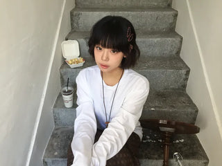 Dot Oval Point Snap Hair Clip