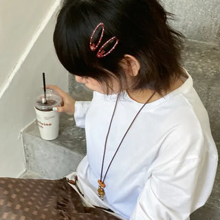 Dot Oval Point Snap Hair Clip