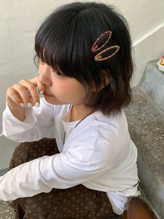 Dot Oval Point Snap Hair Clip