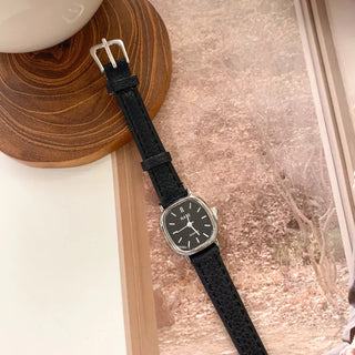 Back-to-School Leather Watch Round Square Leather Daily Women's Wristwatch
