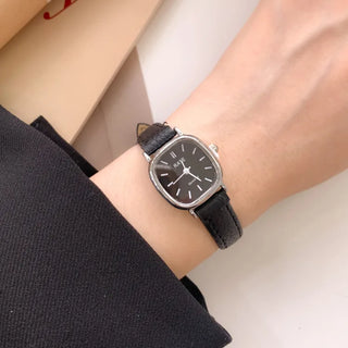 Back-to-School Leather Watch Round Square Leather Daily Women's Wristwatch
