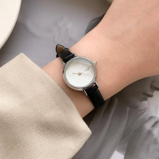 Back-to-School Leather Watch Round Square Leather Daily Women's Wristwatch