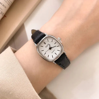 Back-to-School Leather Watch Round Square Leather Daily Women's Wristwatch