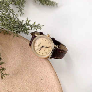 Back-to-School Leather Watch Round Square Leather Daily Women's Wristwatch