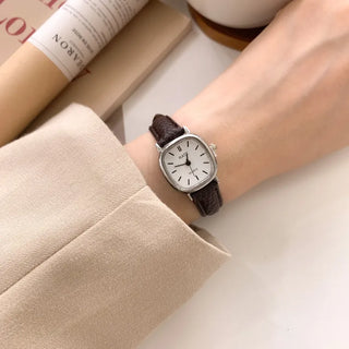 Back-to-School Leather Watch Round Square Leather Daily Women's Wristwatch