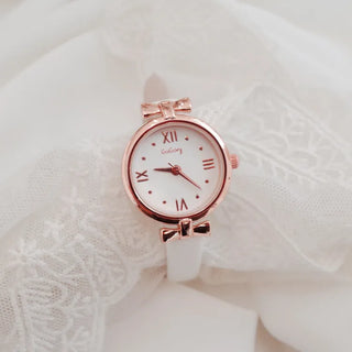 Back-to-School Leather Watch Round Square Leather Daily Women's Wristwatch