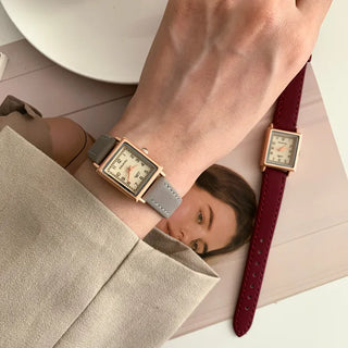 Back-to-School Leather Watch Round Square Leather Daily Women's Wristwatch