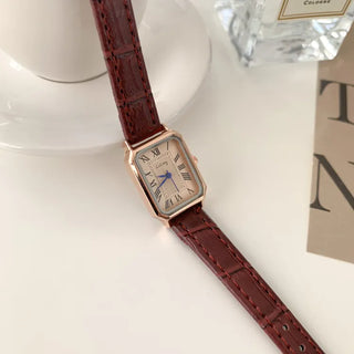 Back-to-School Leather Watch Round Square Leather Daily Women's Wristwatch