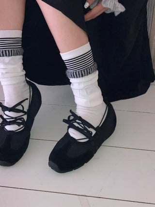 Loop Stripe Point Striped Socks