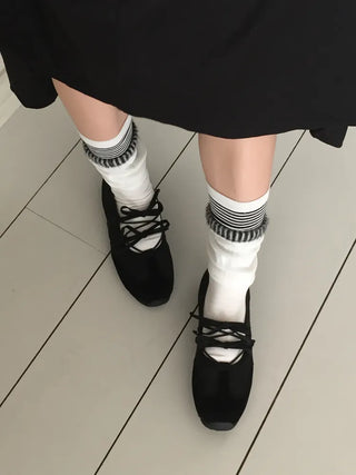 Loop Stripe Point Striped Socks