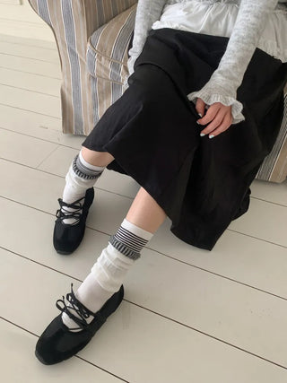 Loop Stripe Point Striped Socks
