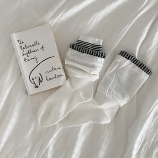 Loop Stripe Point Striped Socks