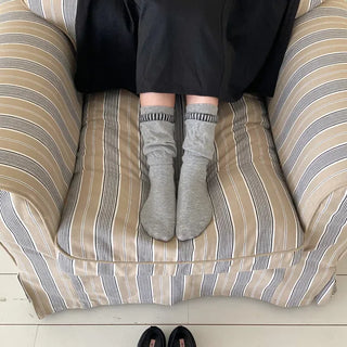 Loop Stripe Point Striped Socks