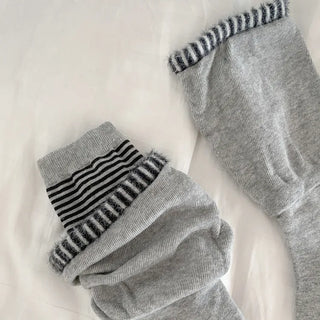 Loop Stripe Point Striped Socks