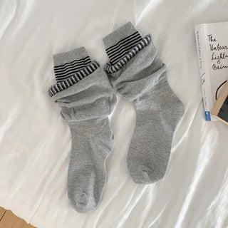 Loop Stripe Point Striped Socks