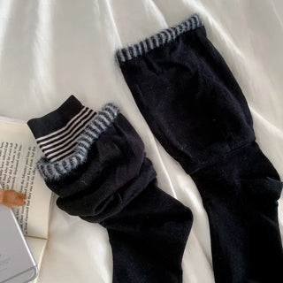Loop Stripe Point Striped Socks