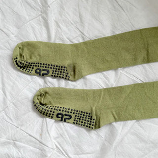 Slim High-Fit Yoga & Pilates Non-slip Over-the-Knee Long Socks