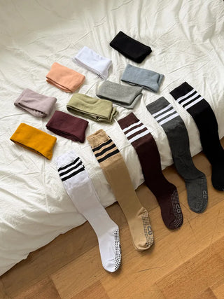Slim High-Fit Yoga & Pilates Non-slip Over-the-Knee Long Socks