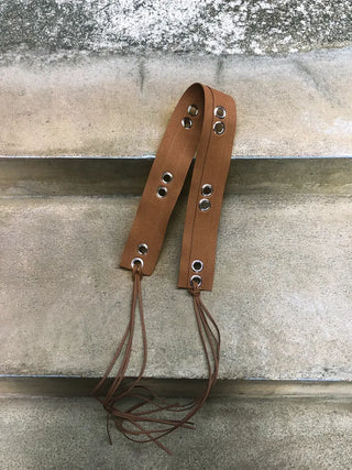 Mid-Strap Eyelet Punching Knot Strap Belt