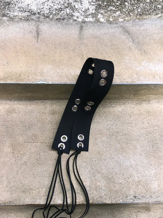 Mid-Strap Eyelet Punching Knot Strap Belt