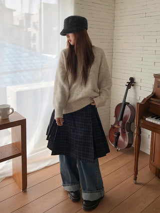 Boot Plush Check Baker Cap