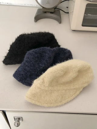 Boot Plush Check Baker Cap