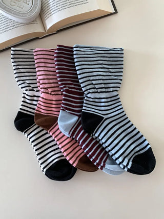 Melting Stripe Mid-Length Socks