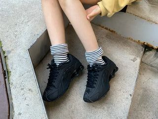 Melting Stripe Mid-Length Socks