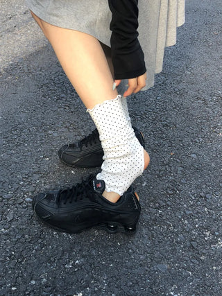 Keyless Mini Dot Wavy Pleated Leg Warmers