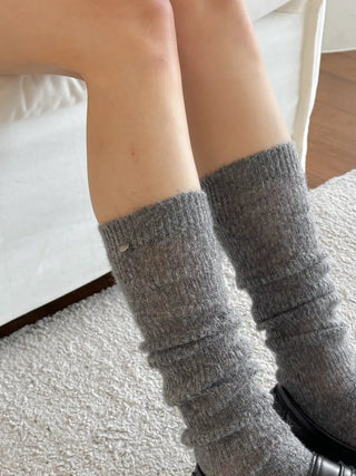 Silver Pendant Loose Fit Knit Long Pleated Warmer Socks