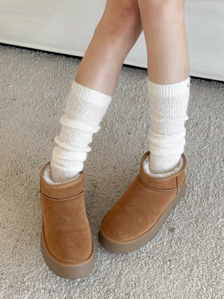 Silver Pendant Loose Fit Knit Long Pleated Warmer Socks