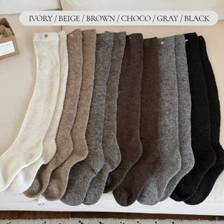 Silver Pendant Loose Fit Knit Long Pleated Warmer Socks