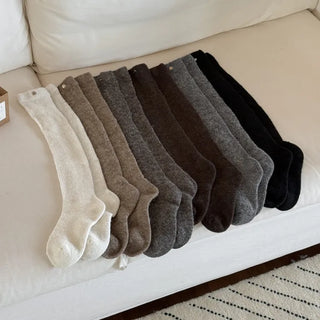 Silver Pendant Loose Fit Knit Long Pleated Warmer Socks