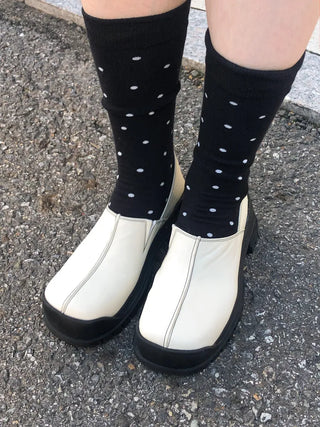 Arti Pin Dot Knit Contrast Long Knee Socks