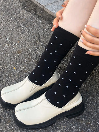 Arti Pin Dot Knit Contrast Long Knee Socks