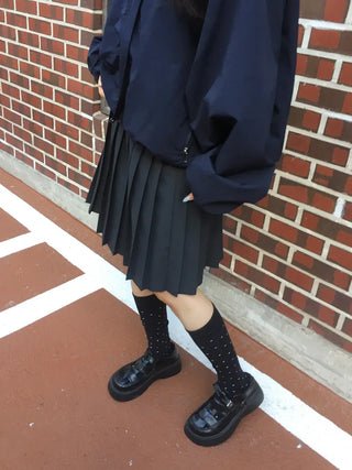 Arti Pin Dot Knit Contrast Long Knee Socks